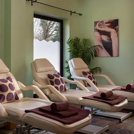Bridgewood Manor Hotel&Spa-2